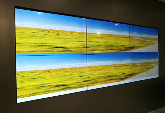 Video Wall Screen Solutions 2025: Boost Retail Engagement with AI-Optimized LCD Kiosk Displays
